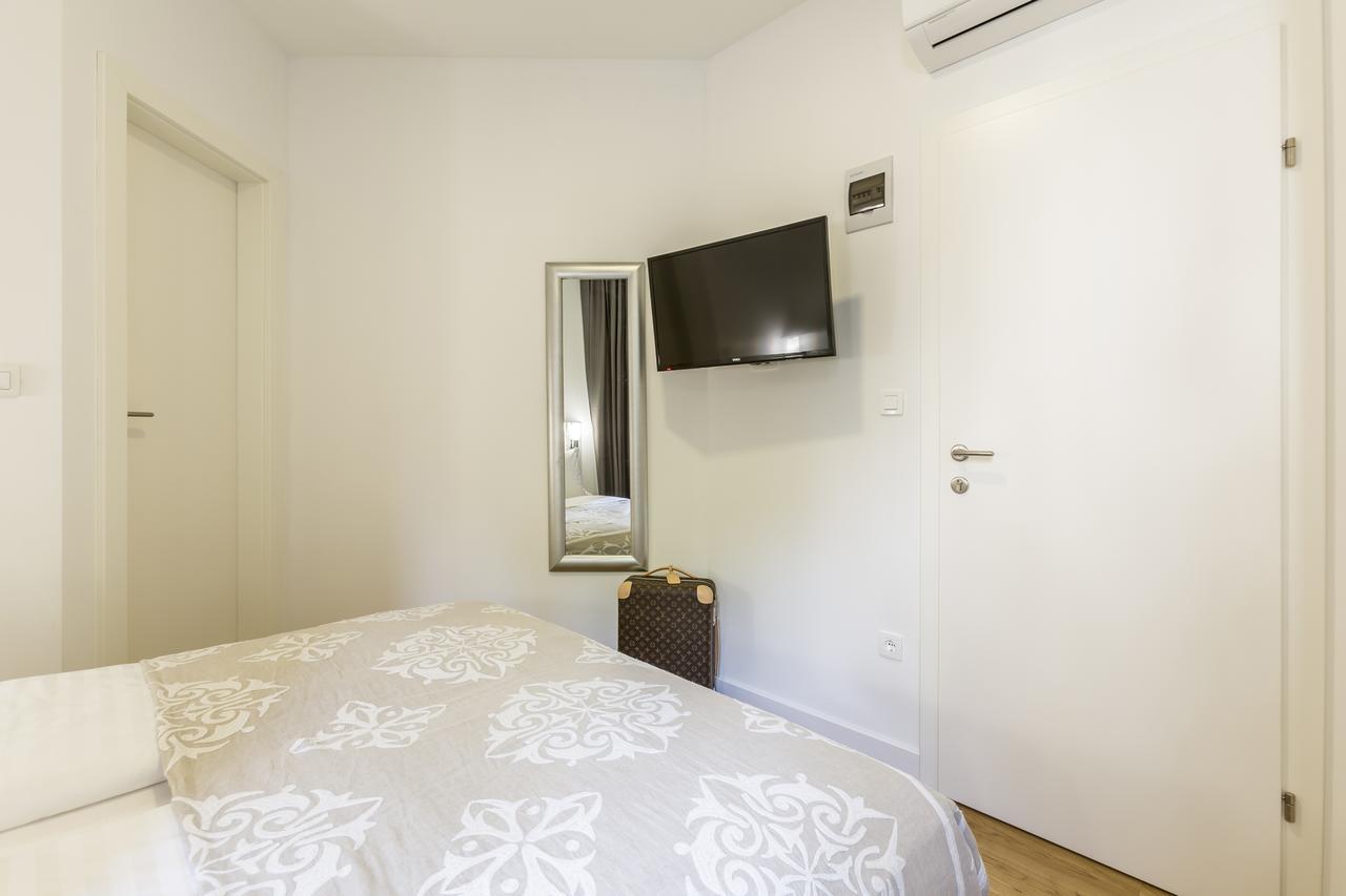 Centro Di Centri Due Otel Split Dış mekan fotoğraf